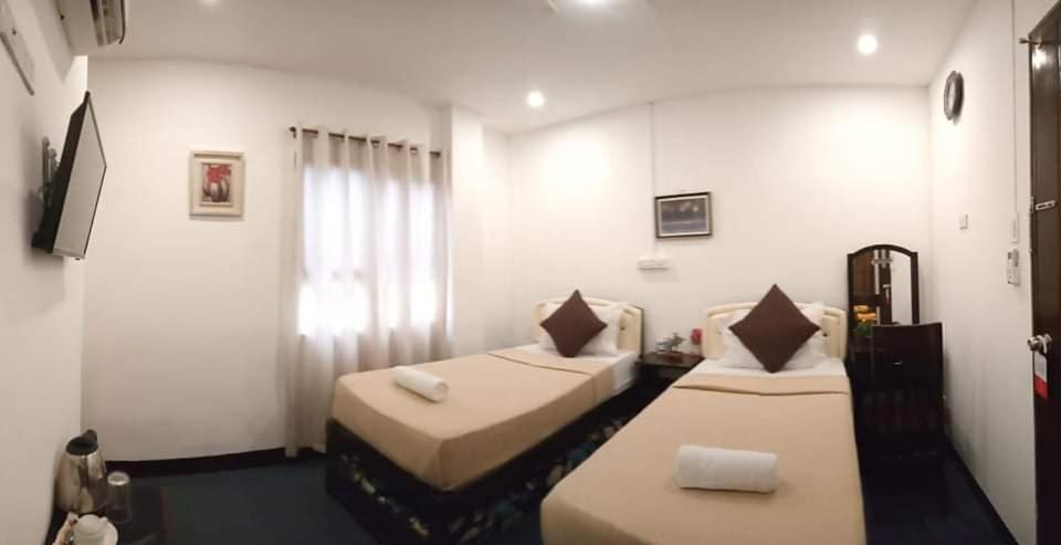 Amax Inn Cebu Мандауэ Экстерьер фото