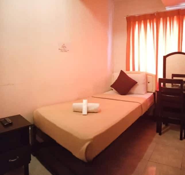 Amax Inn Cebu Мандауэ Экстерьер фото